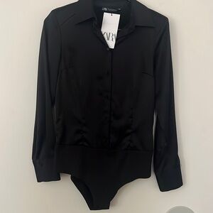 Brand New Zara Silk button down bodysuit.